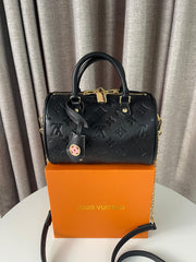Louis Vuitton Speedy bag