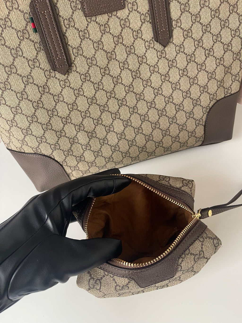 Gucci Totebag with Clutch and makeup bag