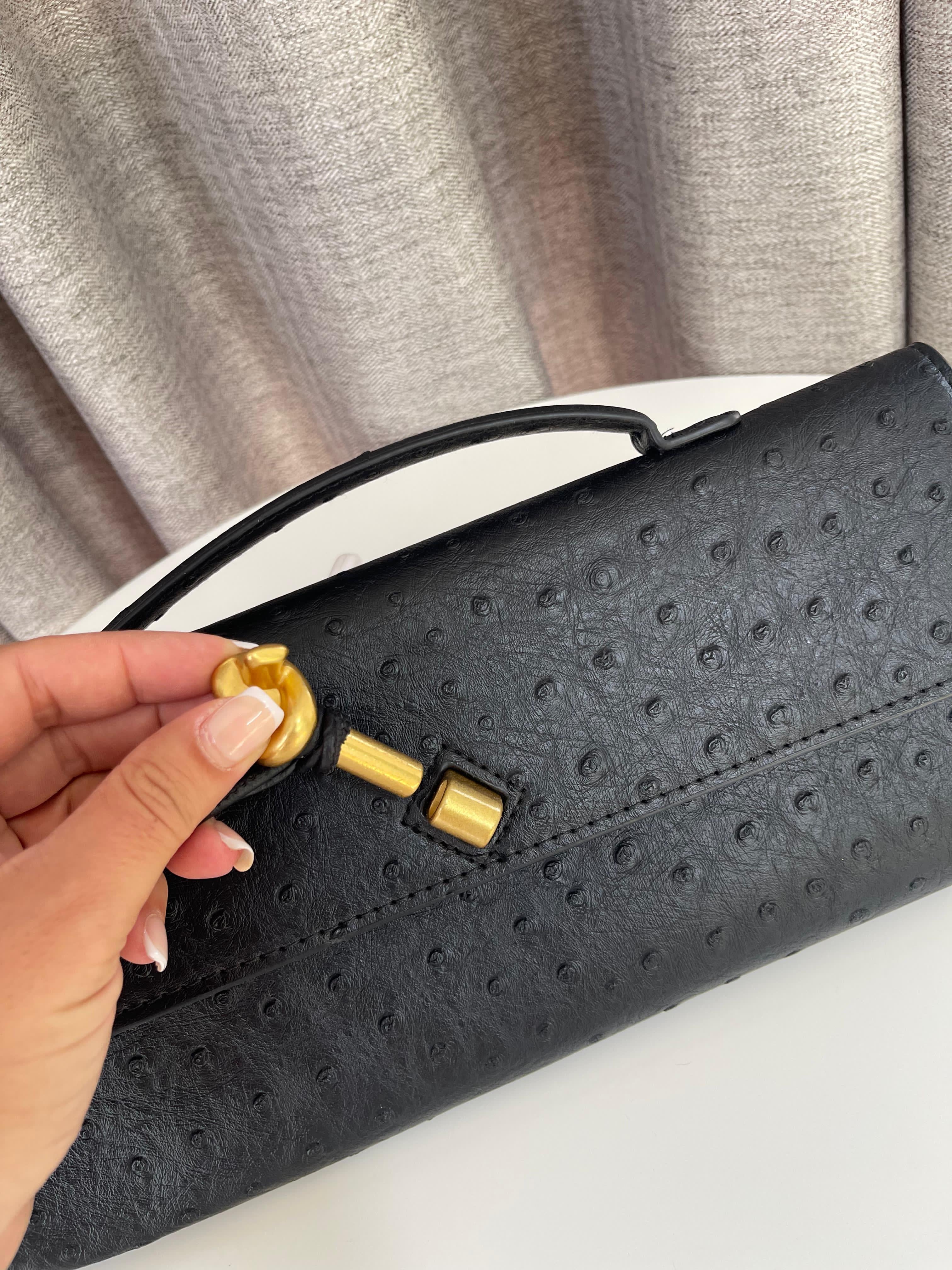 Bottega Veneta Andiamo Clutch
