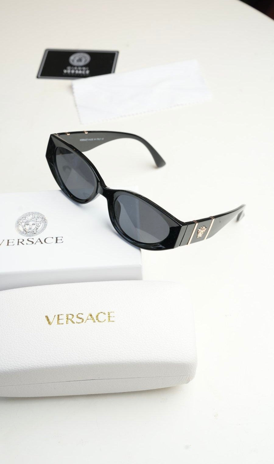 نظارة versace