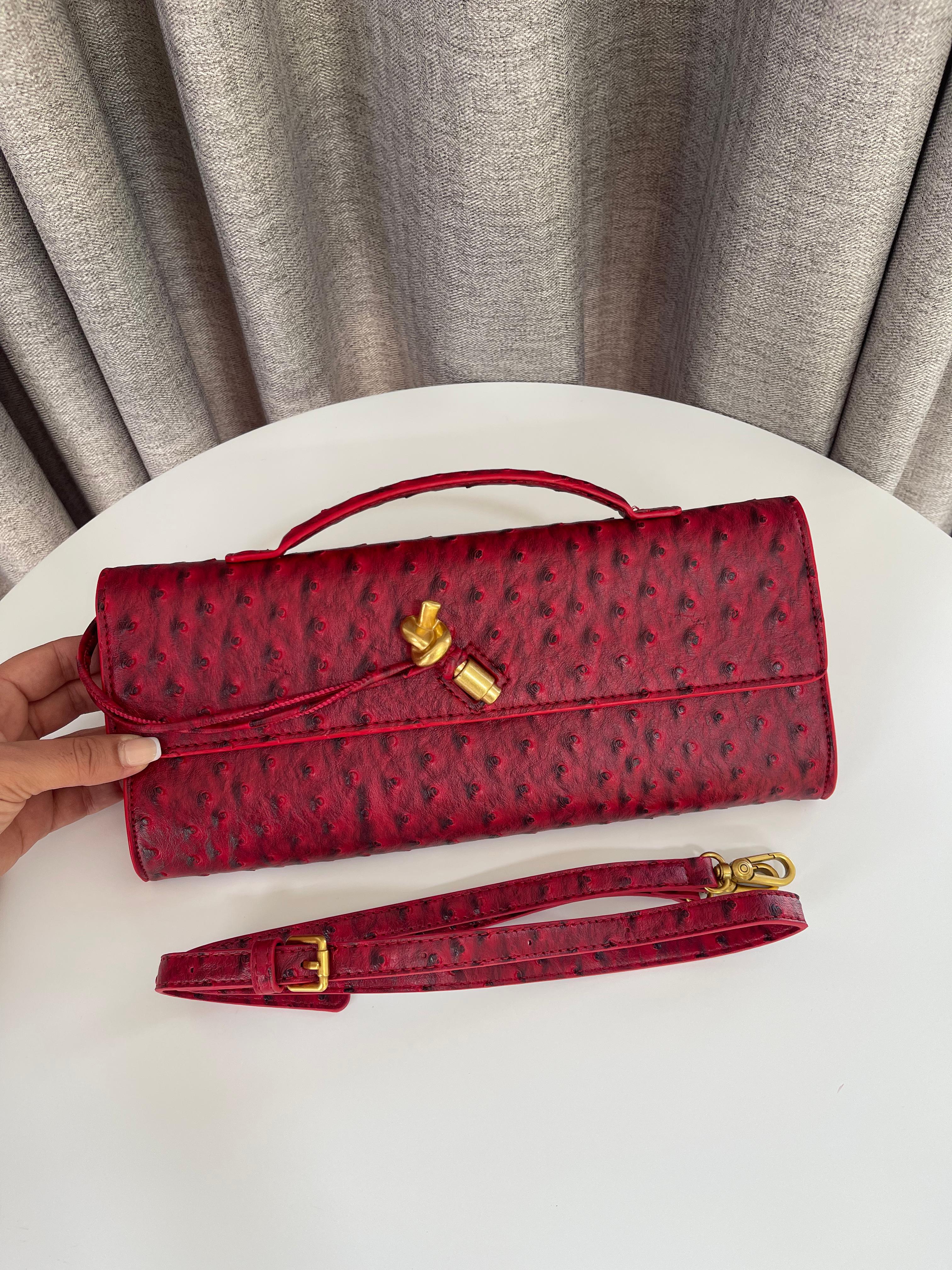 Bottega Veneta Andiamo Clutch