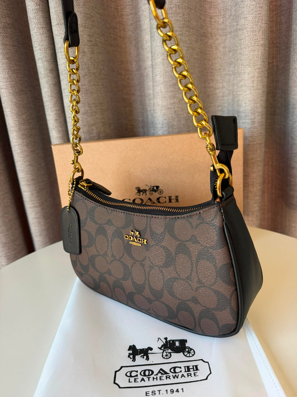 Coach Shoulder bag
