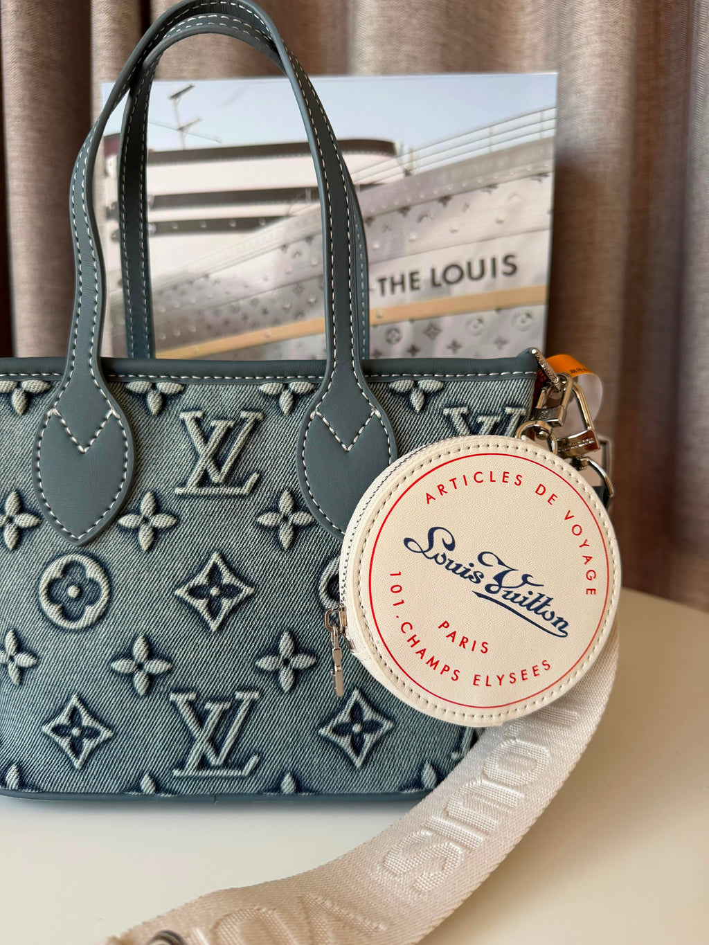 Louis Vuitton Neverwoof BB