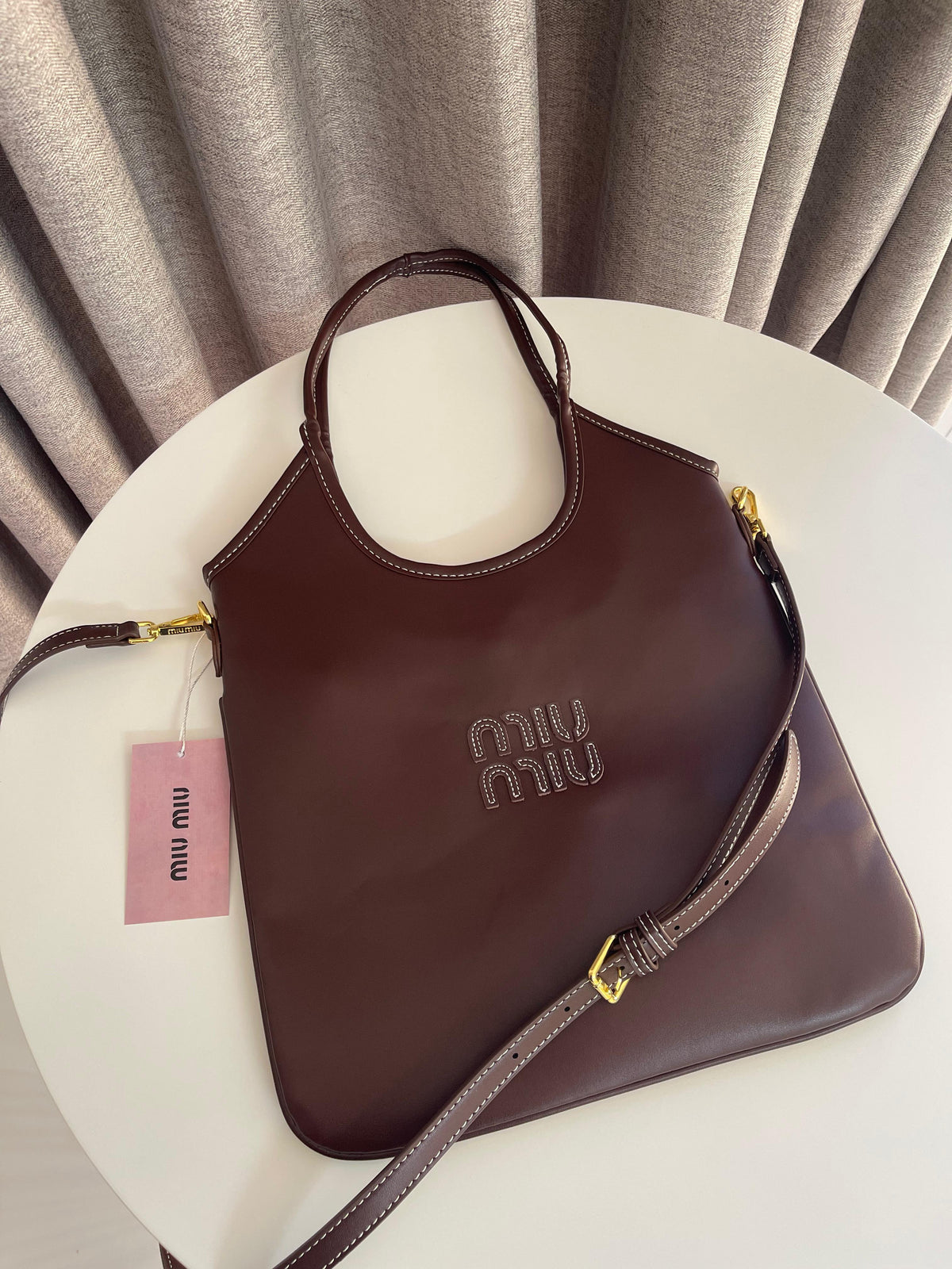 Miu Miu Ivy Leather Totebag