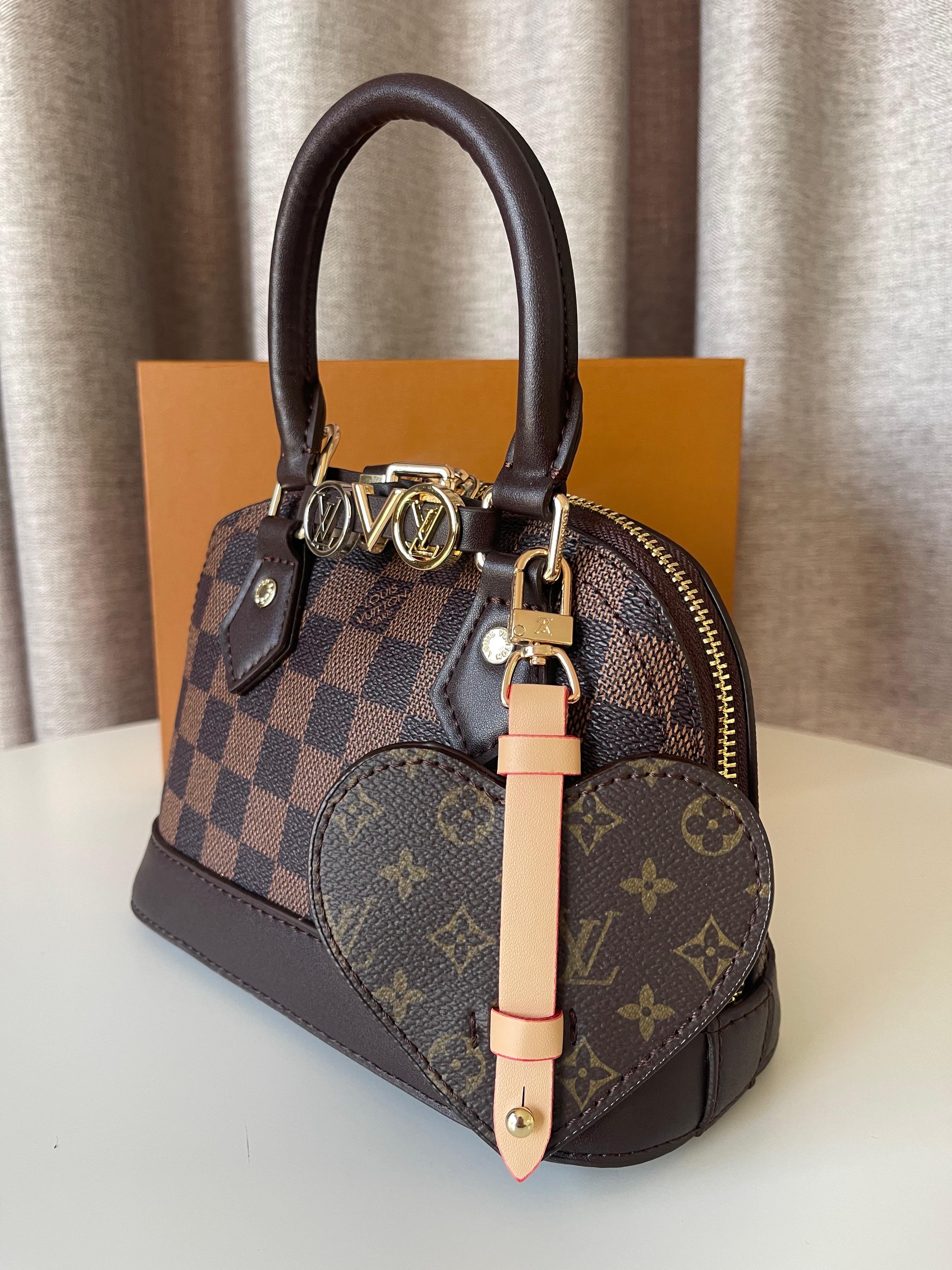 Louis Vuitton Small Alma bag