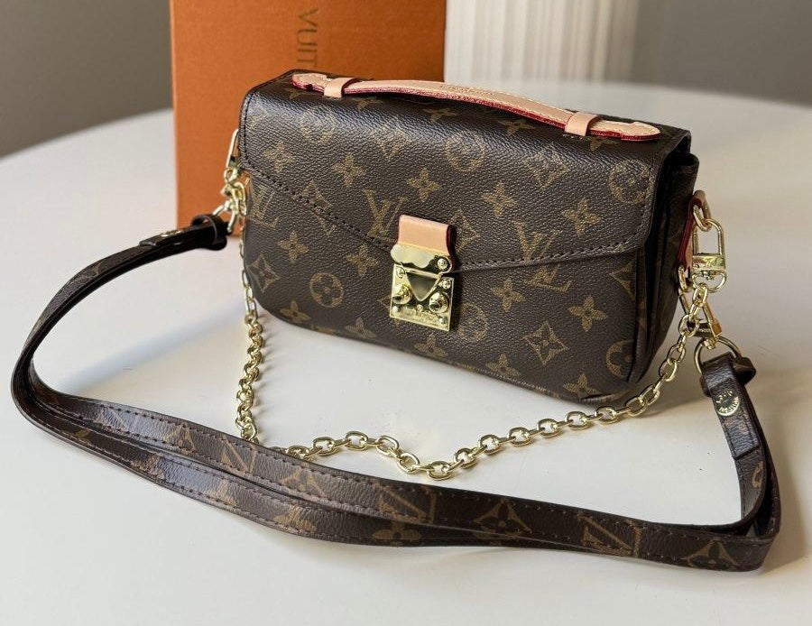 Louis Vuitton Potchette Metis East West Shoulder bag
