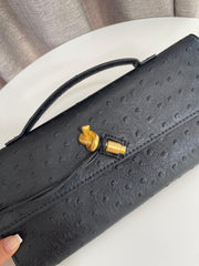 Bottega Veneta Andiamo Clutch