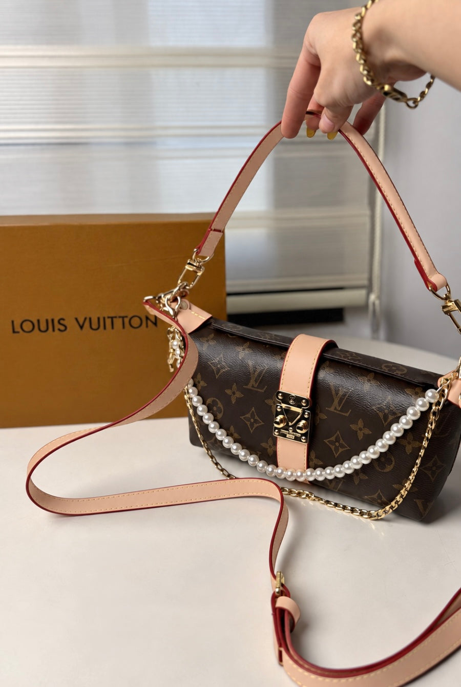 شنطة Louis Vuitton
