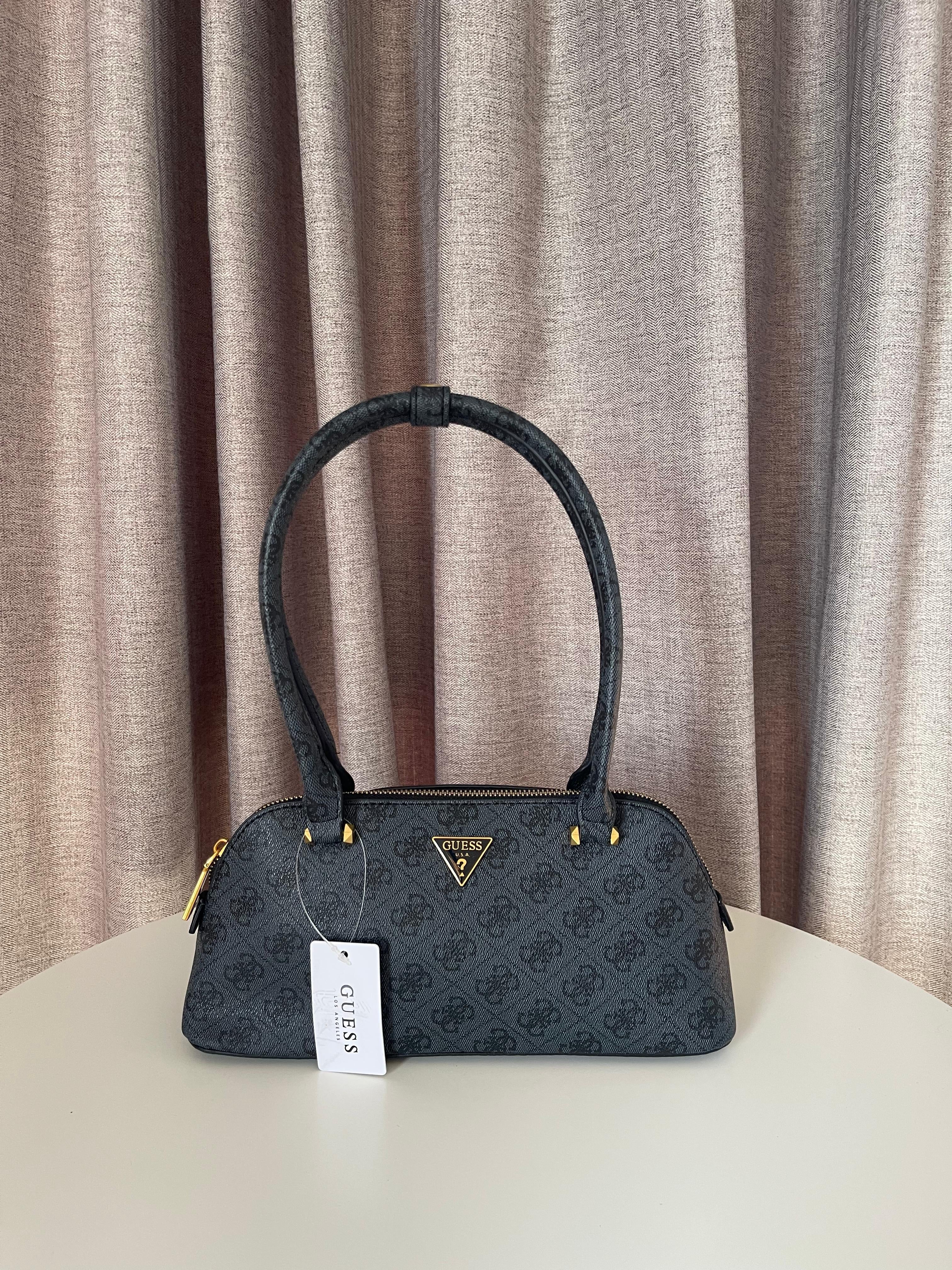 Guess Shoulder bag