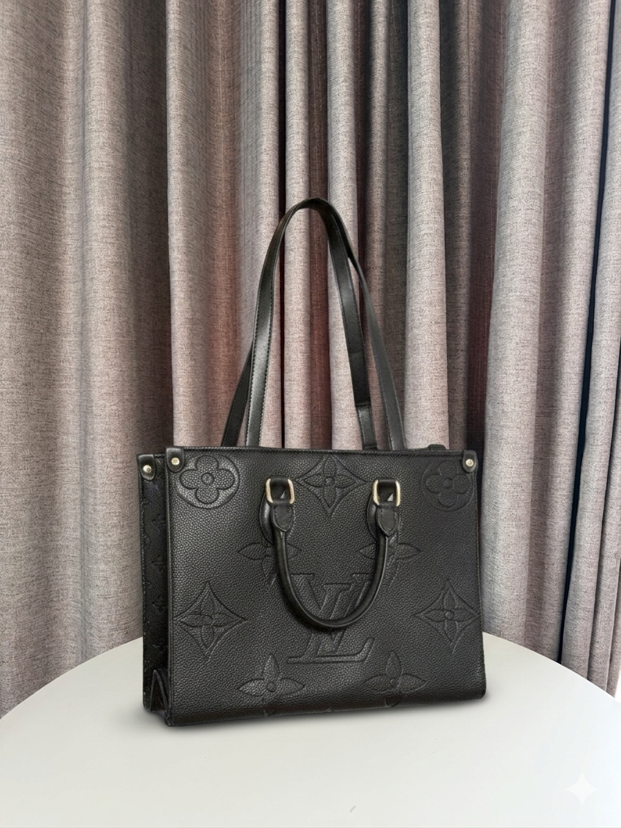 شنطة Louis vuitton