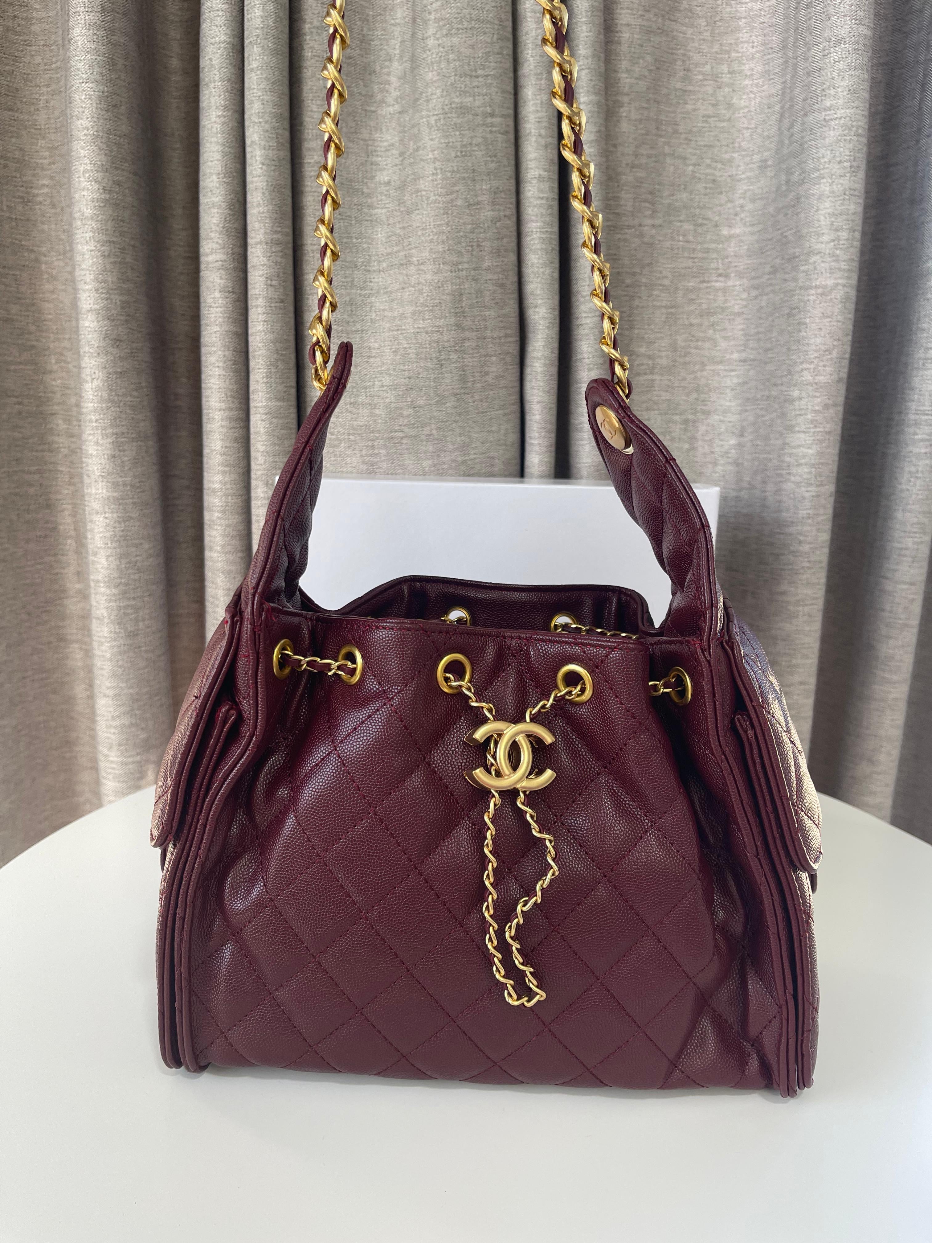 Chanel 25 Medium bag