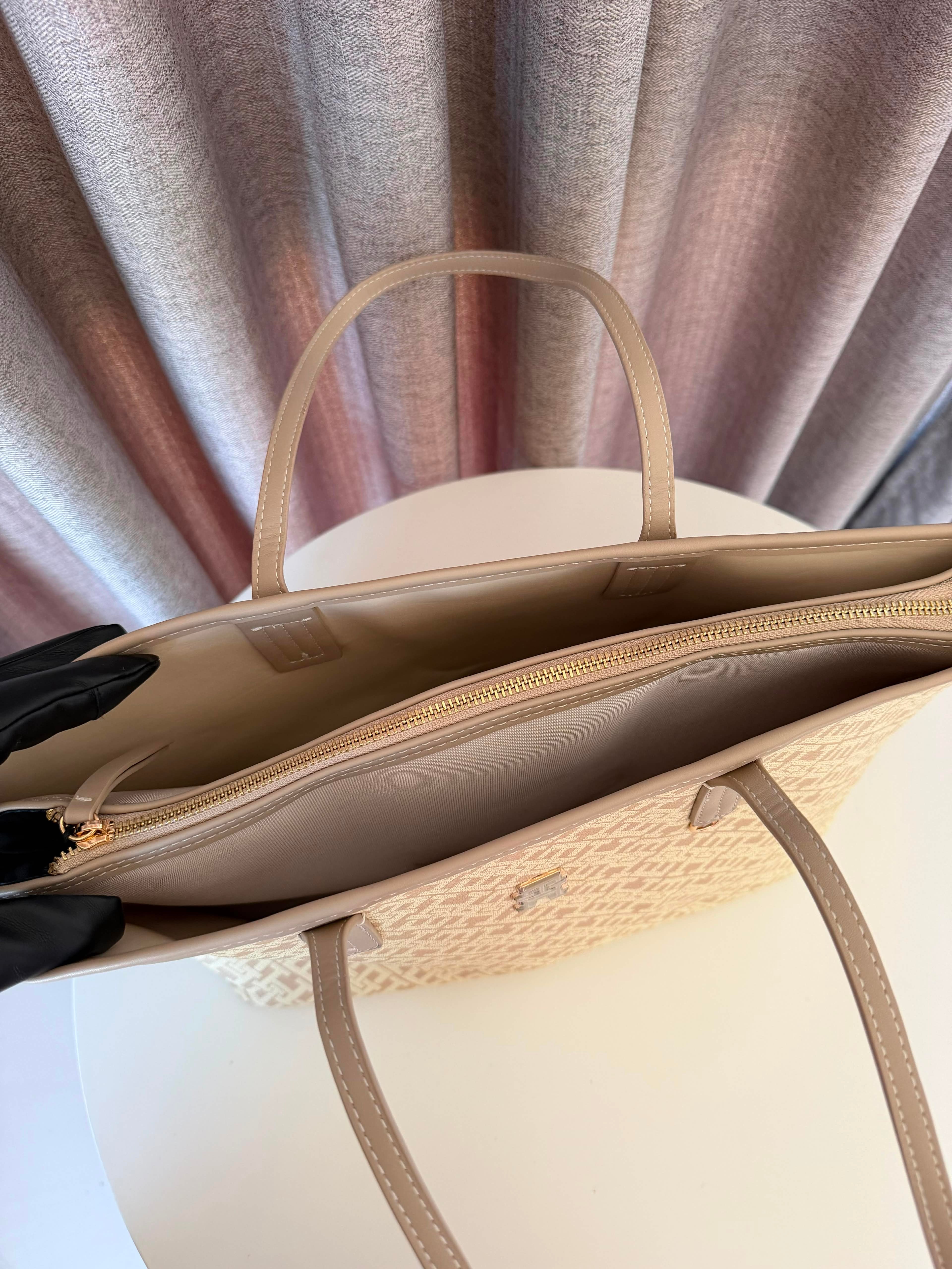 Tommy Hilfiger Totebag