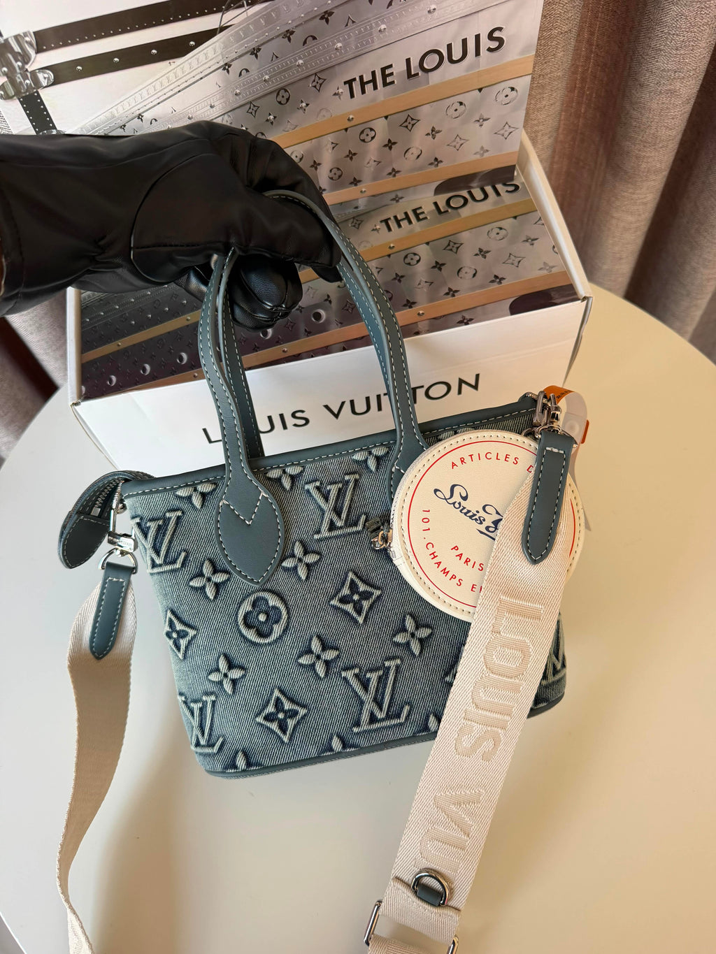 Louis Vuitton Neverwoof BB
