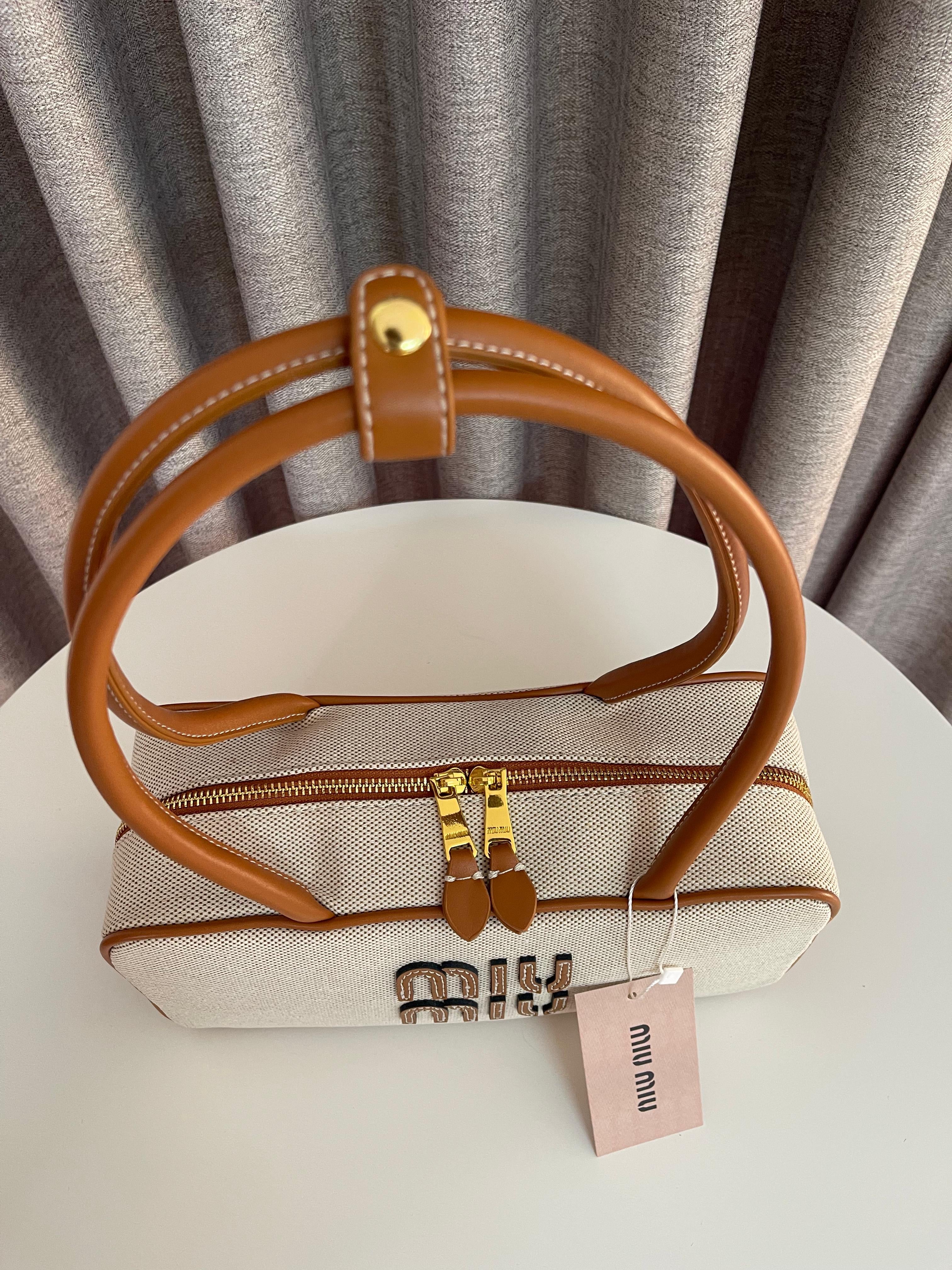 Miu Miu Shoulder bag