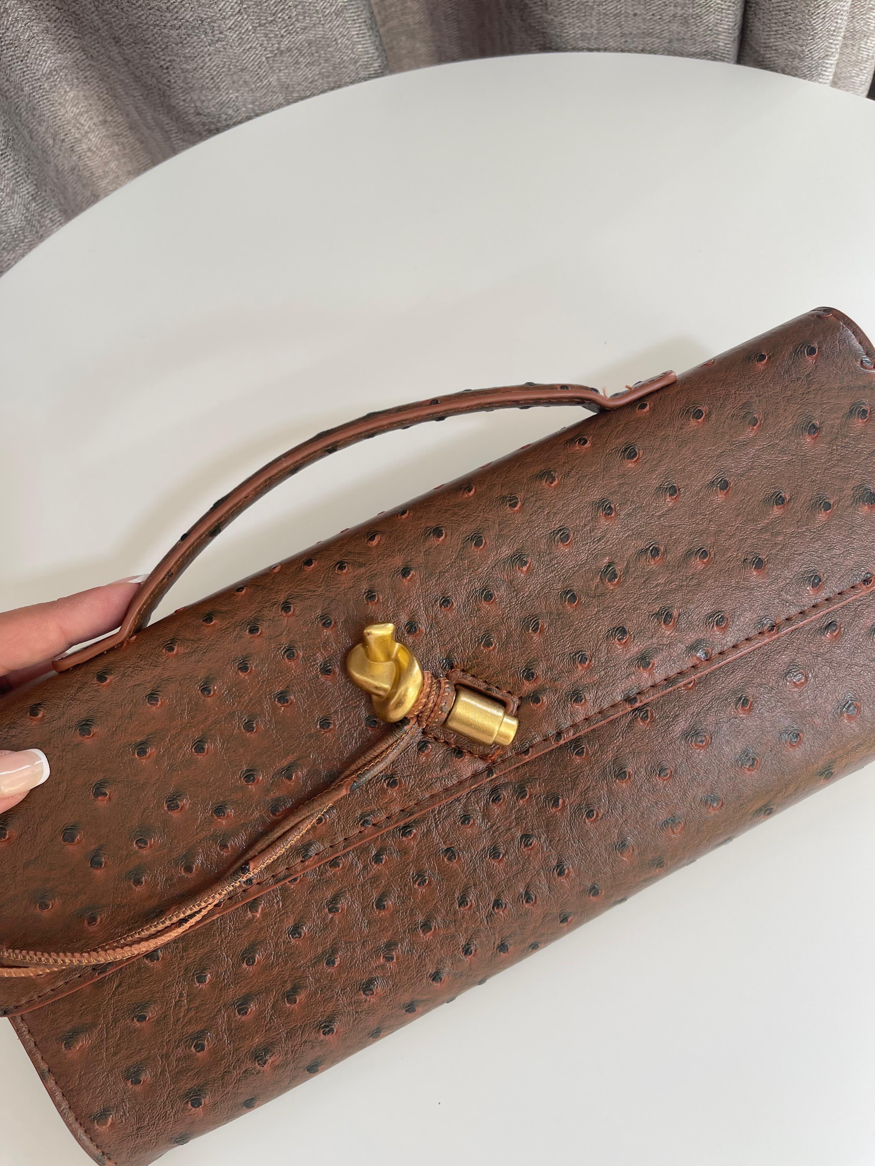 Bottega Veneta Andiamo Clutch