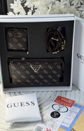 شنطة Guess