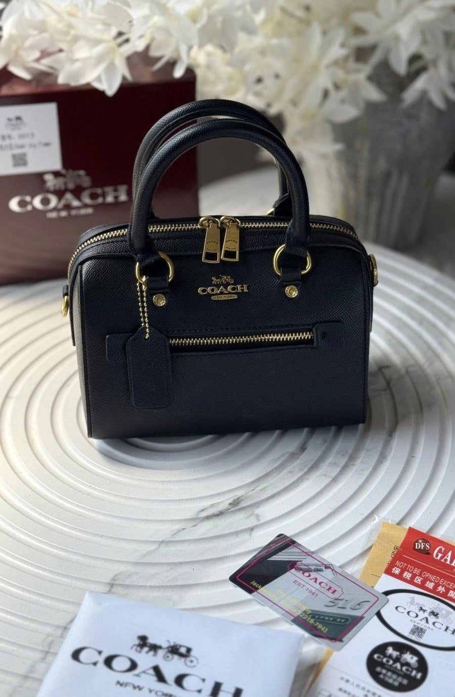 شنطة Coach
