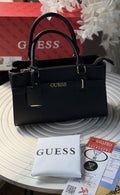 شنطة Guess