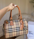 شنطة BURBERRY