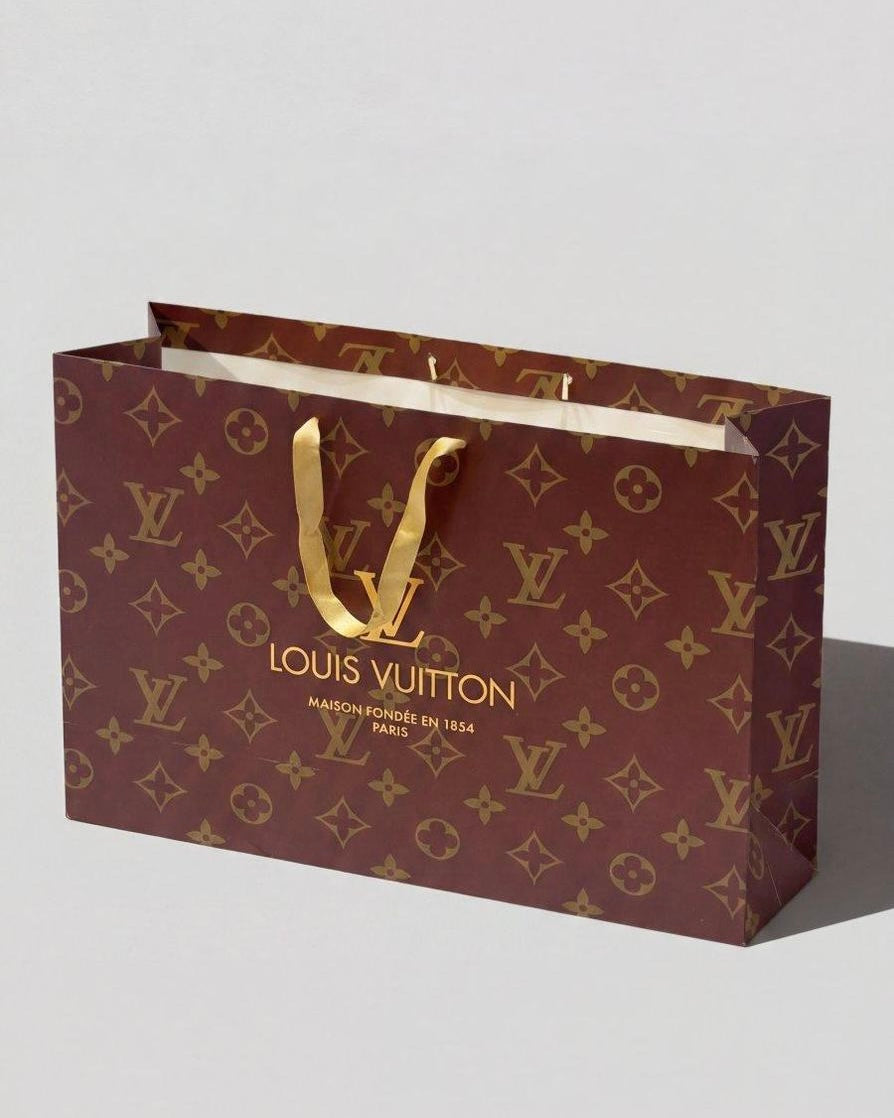 Brand paper bag كيس ماركة للهدايا